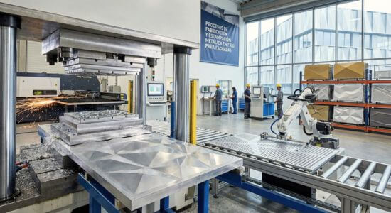 proceso-fabricacion-estampacion-metalica-en-frio-fachadas